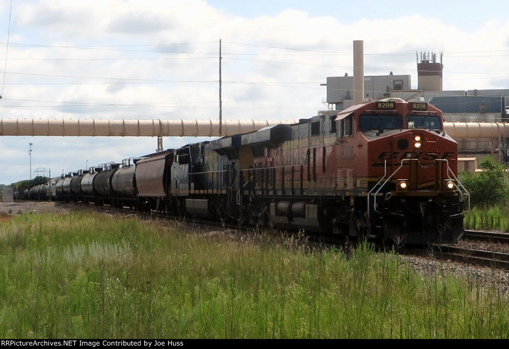 BNSF 8208 West